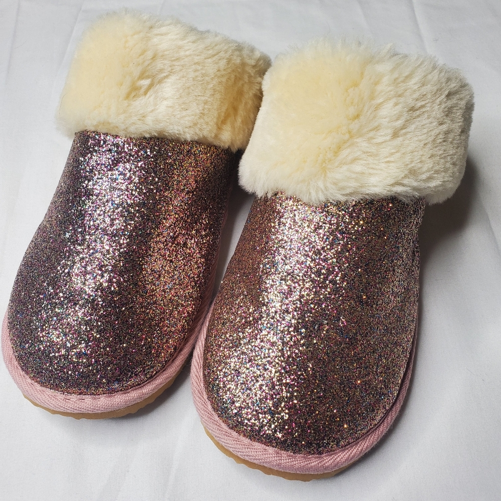Glittery Pink Faux Fur Lined Slippers